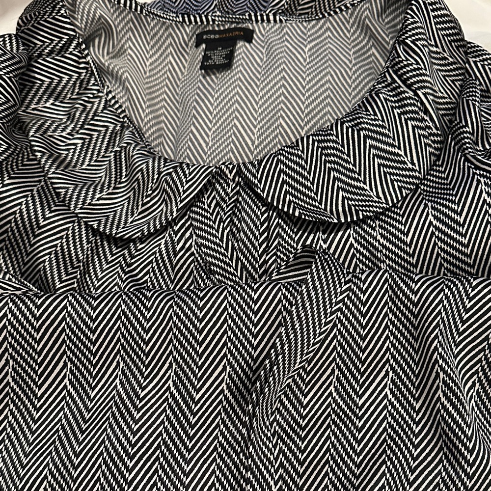 BCBGMaxAzria Monochrome Zigzag Blouse